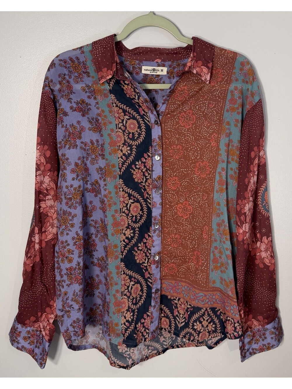 Natural Life Colorful Patchwork Floral Print Boho Chic Artsy Button Down Medium